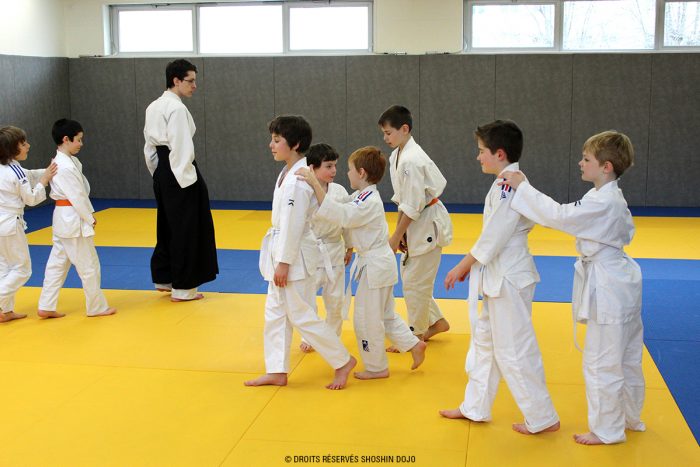 shoshin_dojo_aikido_stage_enfants_exercice_confiance_groupe