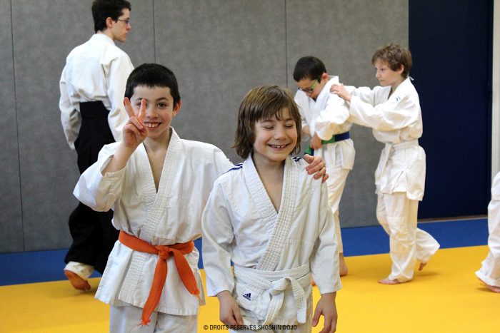 shoshin_dojo_aikido_stage_enfants_exercice_confiance